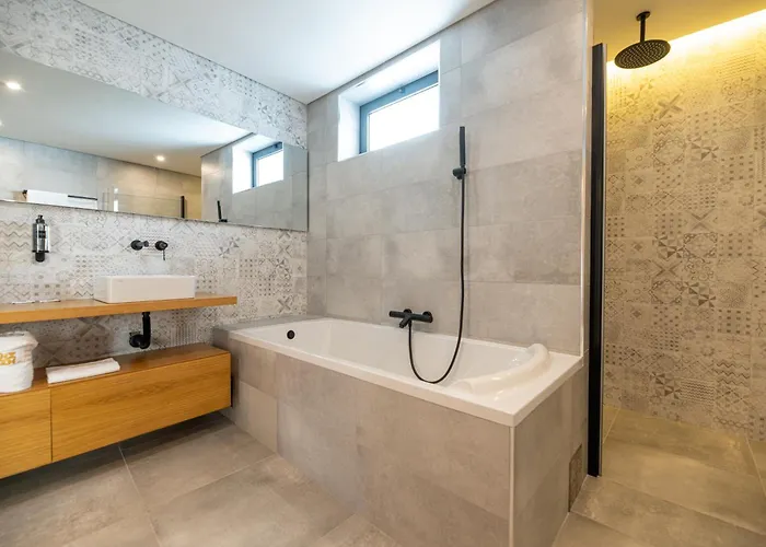 Aldeia - Casa Padeiras Hotel *